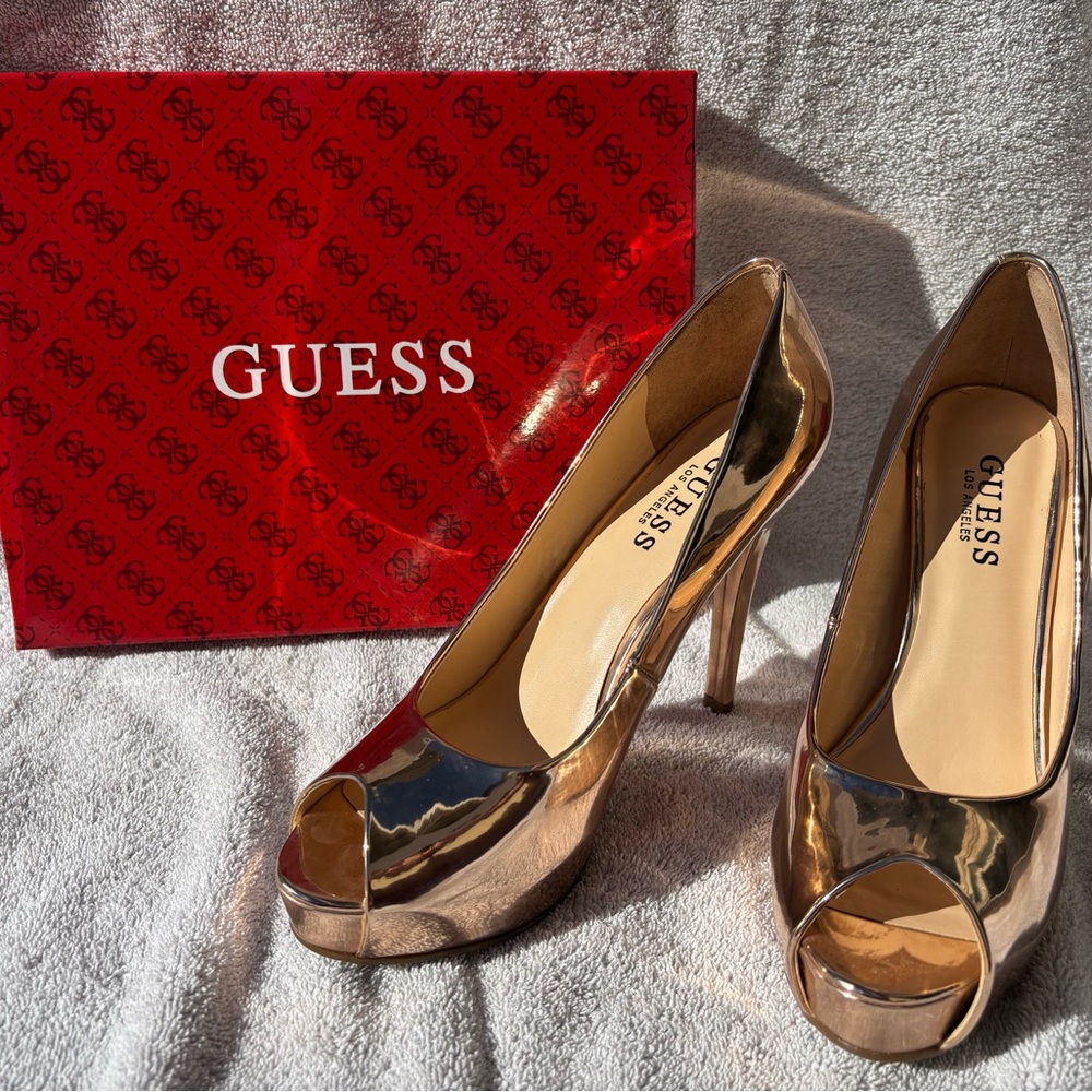 Guess Shiny Gold Peep Toe Heels